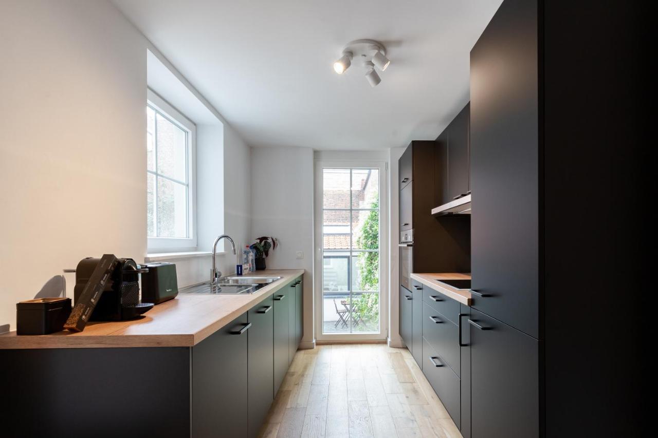 Apartment Sweet - Automne